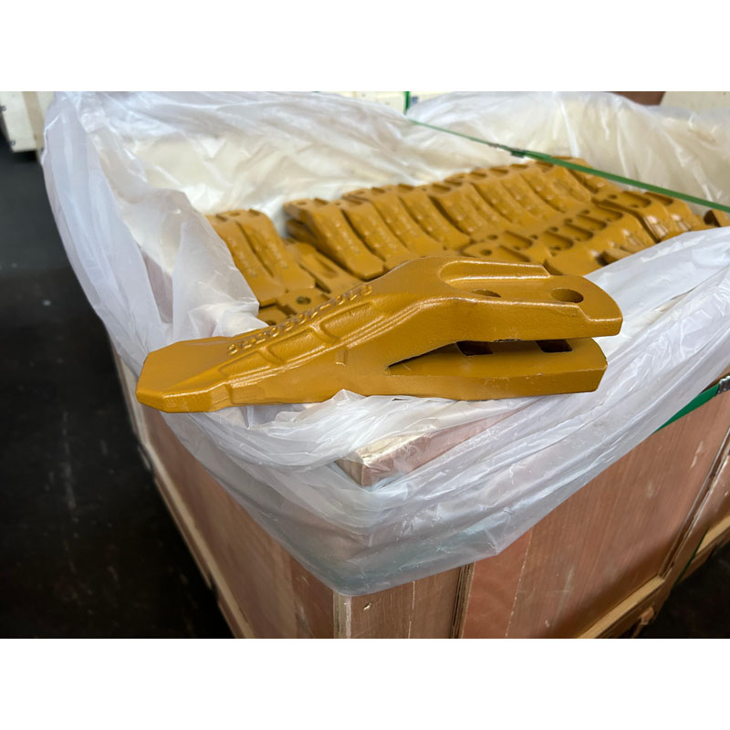 Professional Factory Spare Parts Manufacturing 810-10605RC Excavator Bucket Teeth