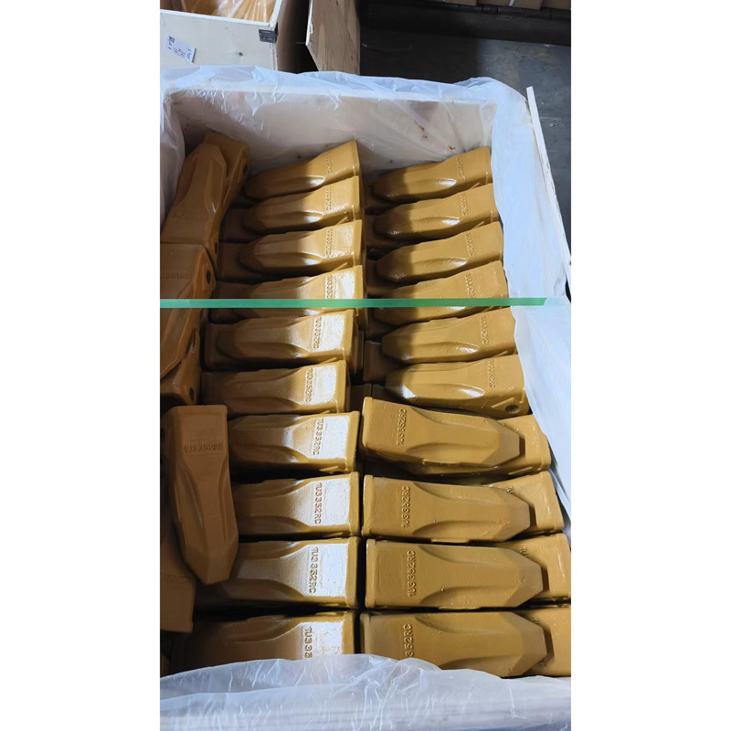 Heavy Duty Excavator Parts Cast 1U3352 PC60 PC60TL Alloy Steel Excavator Bucket Tooth Point Forged Bucket Teeth