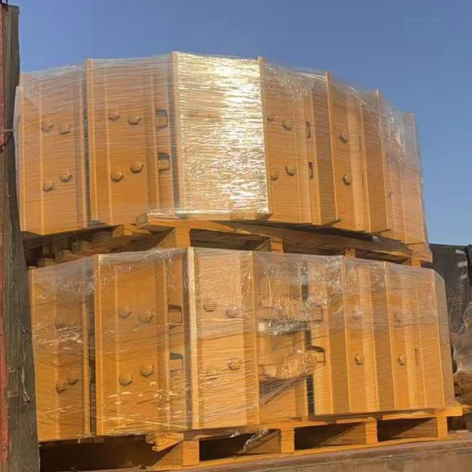 D6R Crawler Bulldozer and Mining Equipment Construction Machinery Parts Steel Track Link Group or Excavator Track