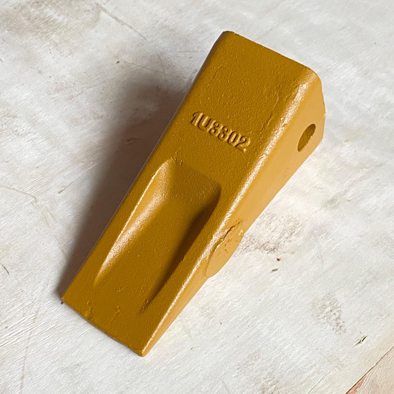 High Quality 1u3302 Spare Parts Excavator Alloy Steel Bucket Teeth
