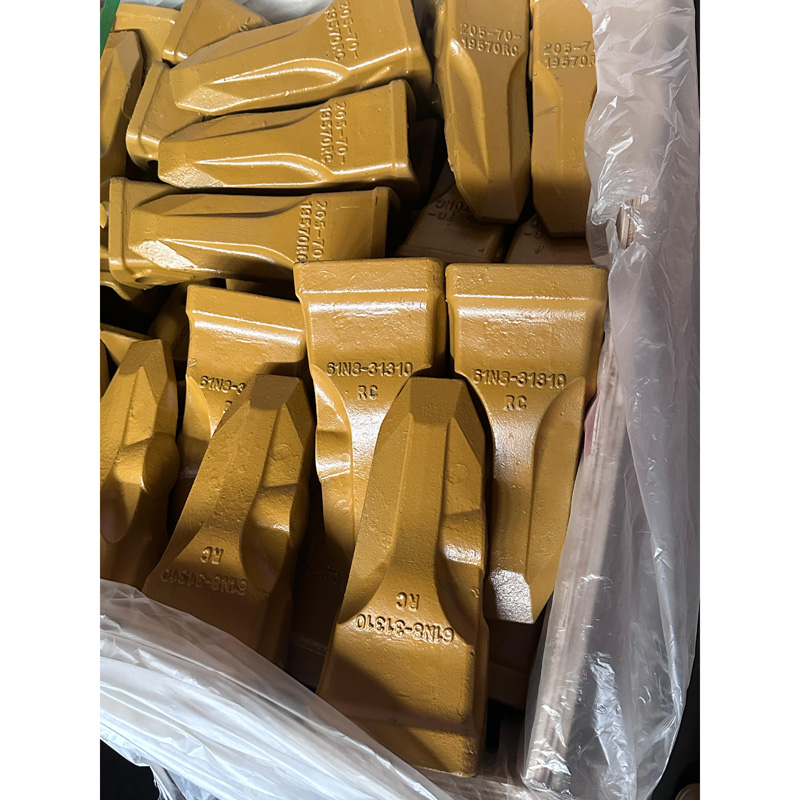  Bucket Teeth 61N831310RC for Excavator Ripper Bucket Tooth Alloy Steel Rock Chisel for Mining